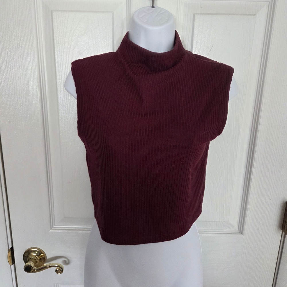 House of Harlow 1960 XS Burgundy Ribbed Mock Neck Sleeveless Crop Top Minimalist
